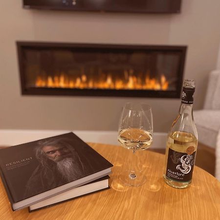Elora'S Irvine River Suite Eksteriør bilde
